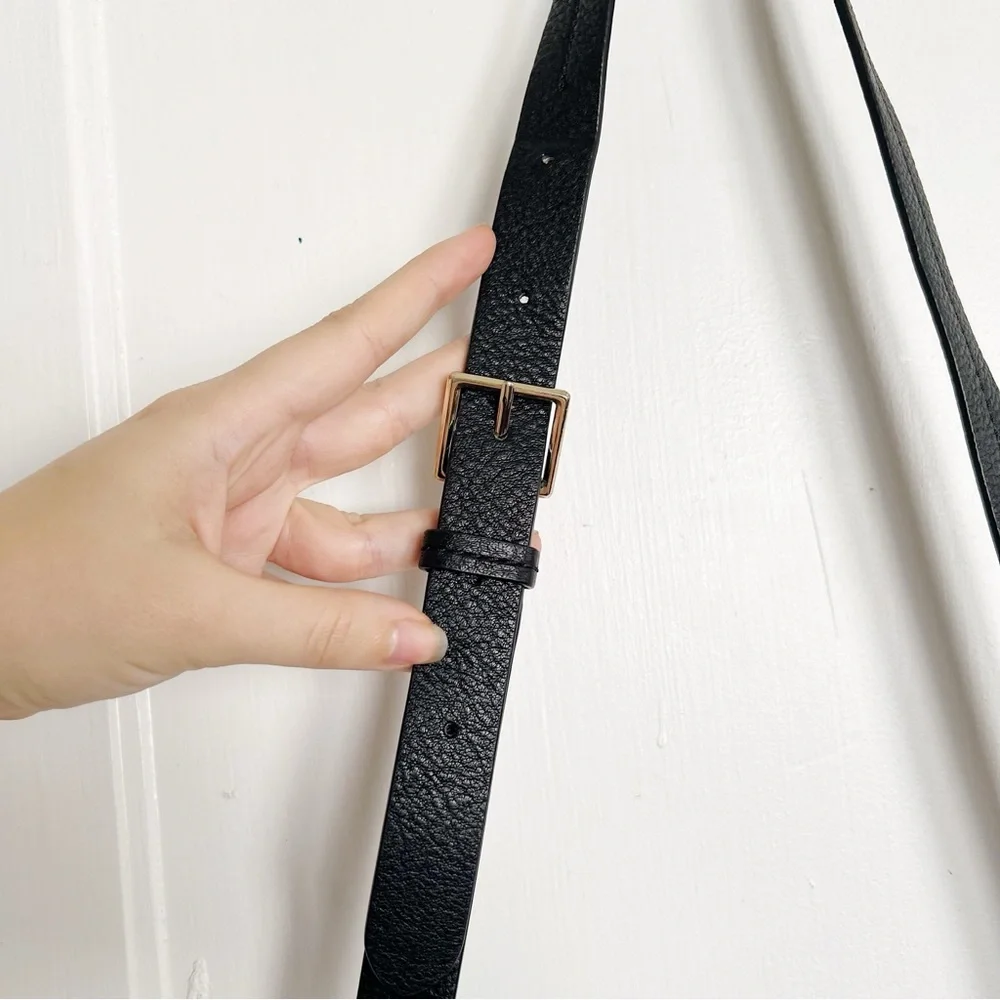 Kate Spade • Hayes Street Pearl Vanessa Bucket Bag black pebbled leather purse